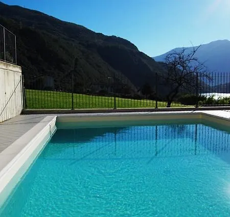 Casa Rafflesia Apartman Colico